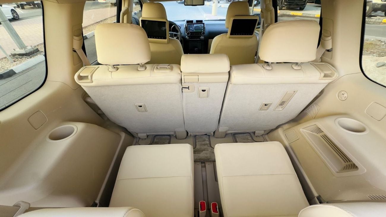 تويوتا برادو GOOD CONDITION | PETROL | 2.7L | LEFT-HAND-DRIVE | AUTOMATIC TRANSMISSION | 360 VIEW CAMERA