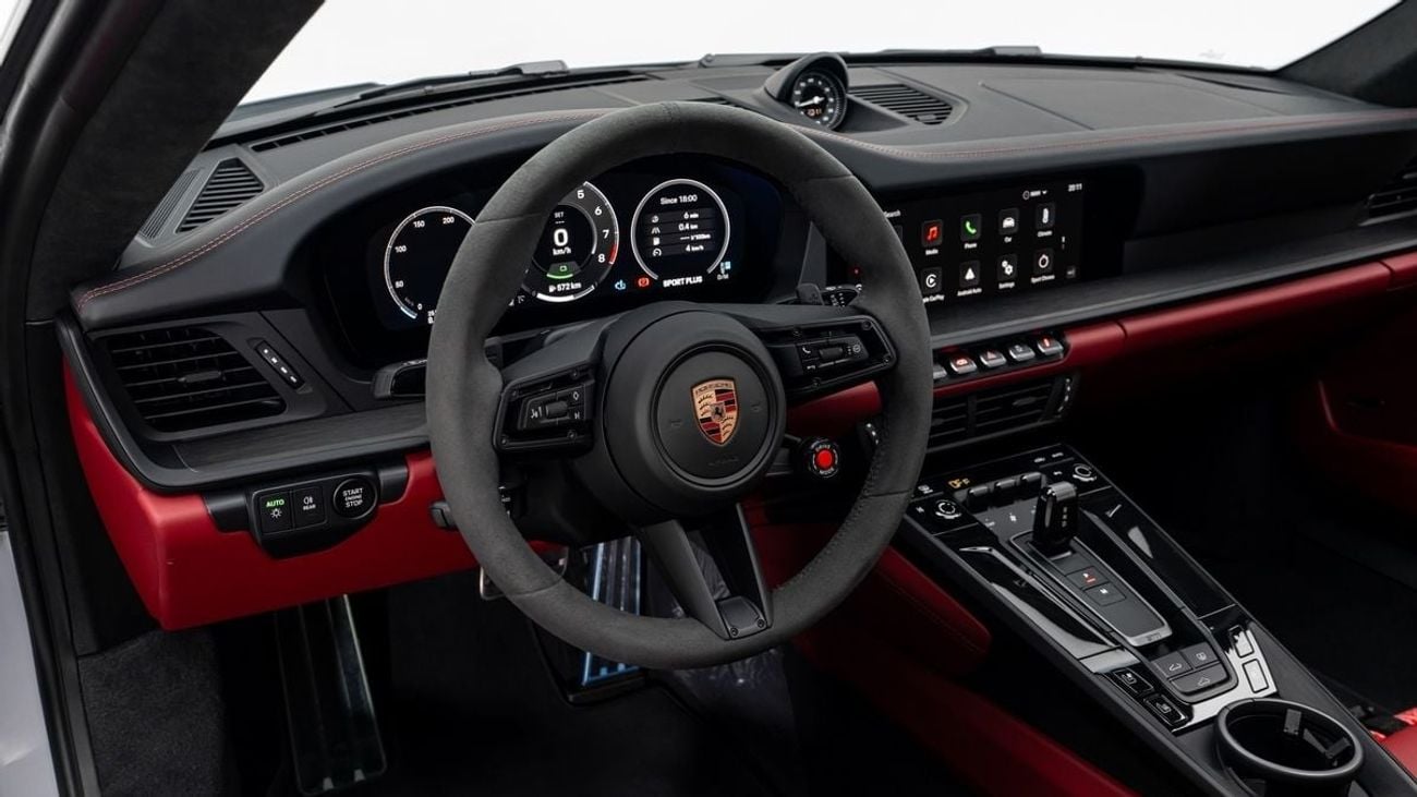 Porsche 911 CARRERA GTS - 2026 - GCC - Under Warranty