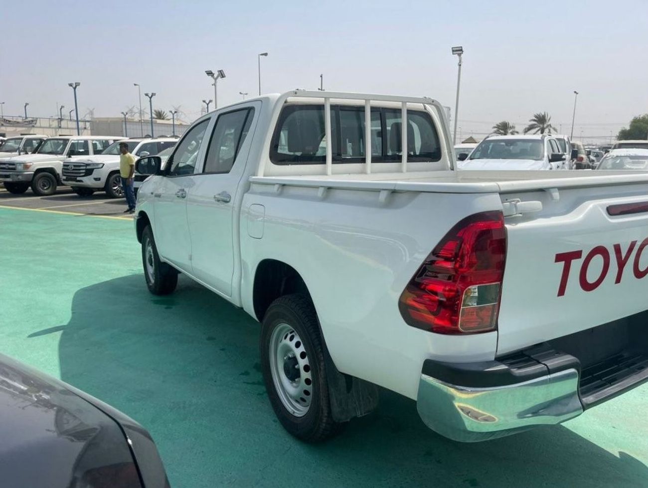 Toyota Hilux New 2023 Toyota Hilux 2.7L Petrol Manual 4x4 Zero KM