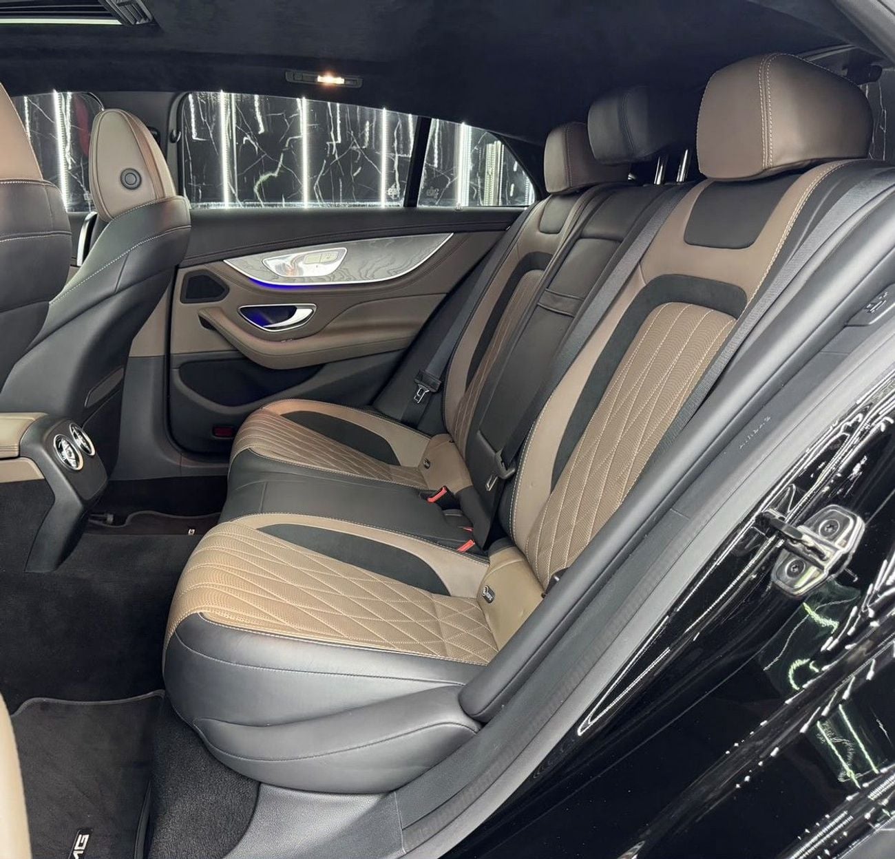 مرسيدس بنز AMG GT 43