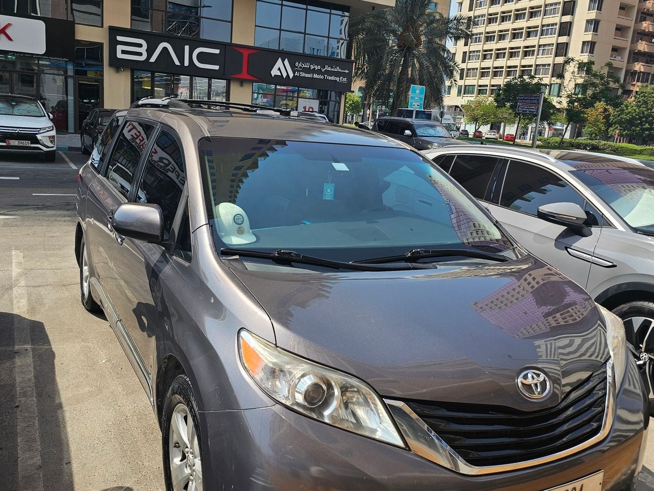 Toyota Sienna LE (NON GCC)
