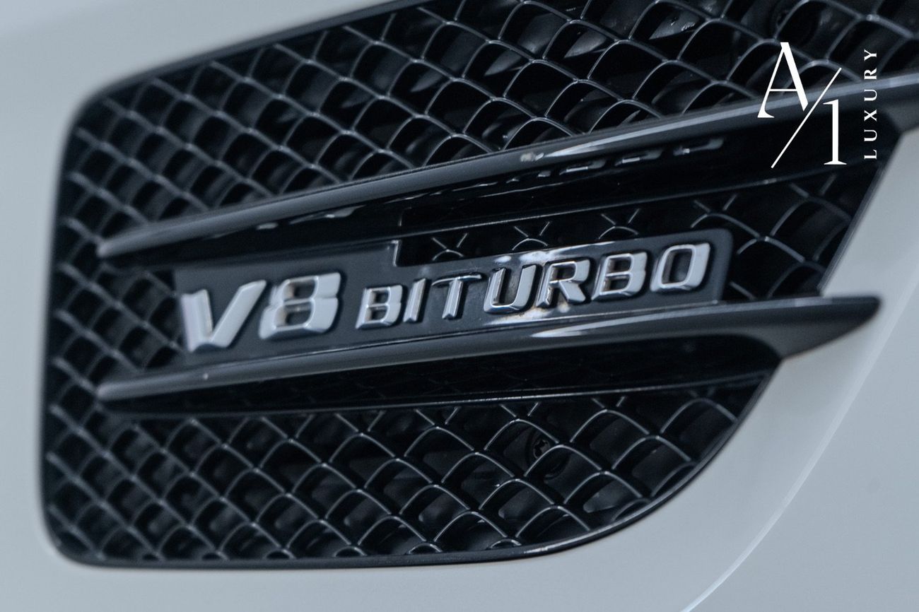 Mercedes-Benz AMG GT S 2015 Mercedes AMG GTS, V8 Biturbo, Excellent Condition, GCC Spec