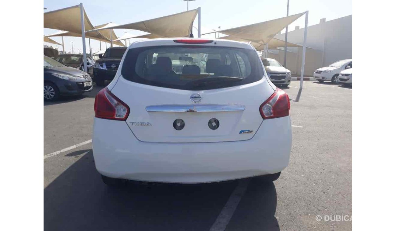 Nissan Tiida سياره نظيفه جدا بحاله ممتاذه