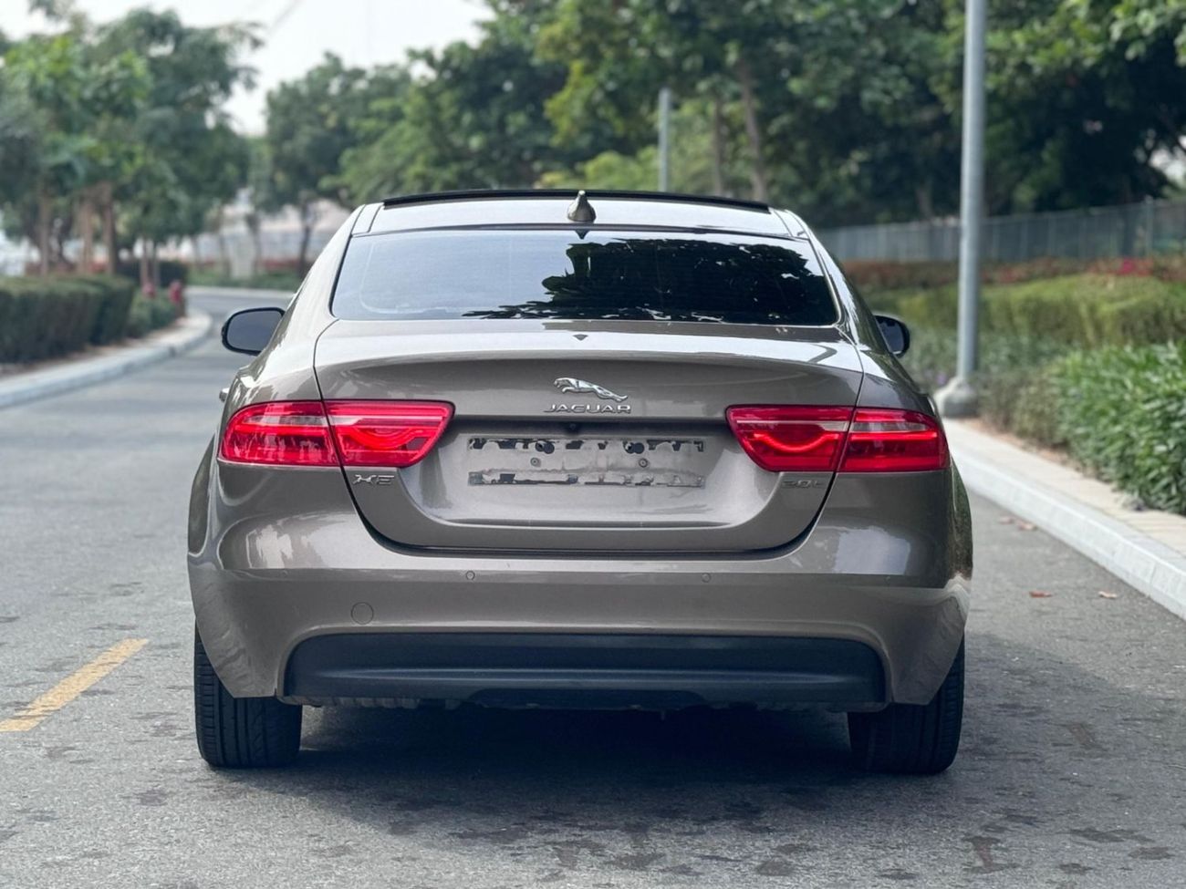 جاكوار XE HSE 2.0L (250 HP)