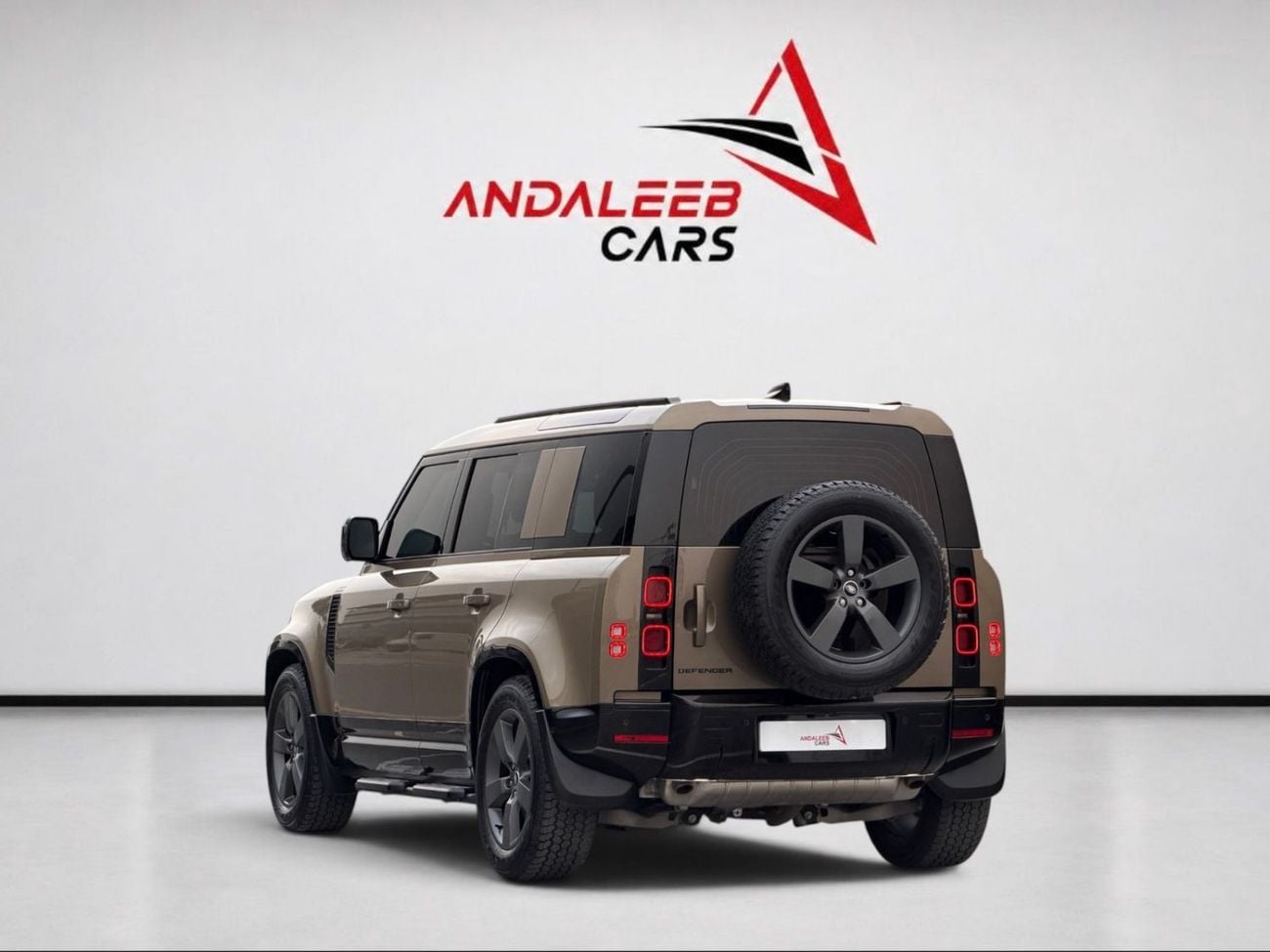 لاند روفر ديفندر 110 HSE X-DYNAMIC AGENCY WARRANTY & SERVICE CONTRACT UNTIL 2030  | LAND ROVER DEFENDER 110 HSE X-DYNAMIC | GCC SPECS