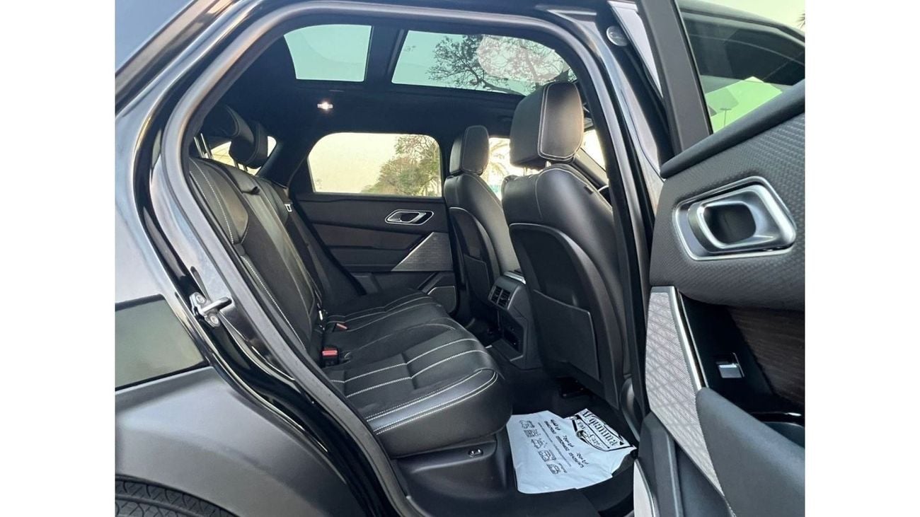 Land Rover Range Rover Velar 2023 Land rover Range rover velar // 2.0L -V4 // Panoramic // with Low Mileage 190 only-