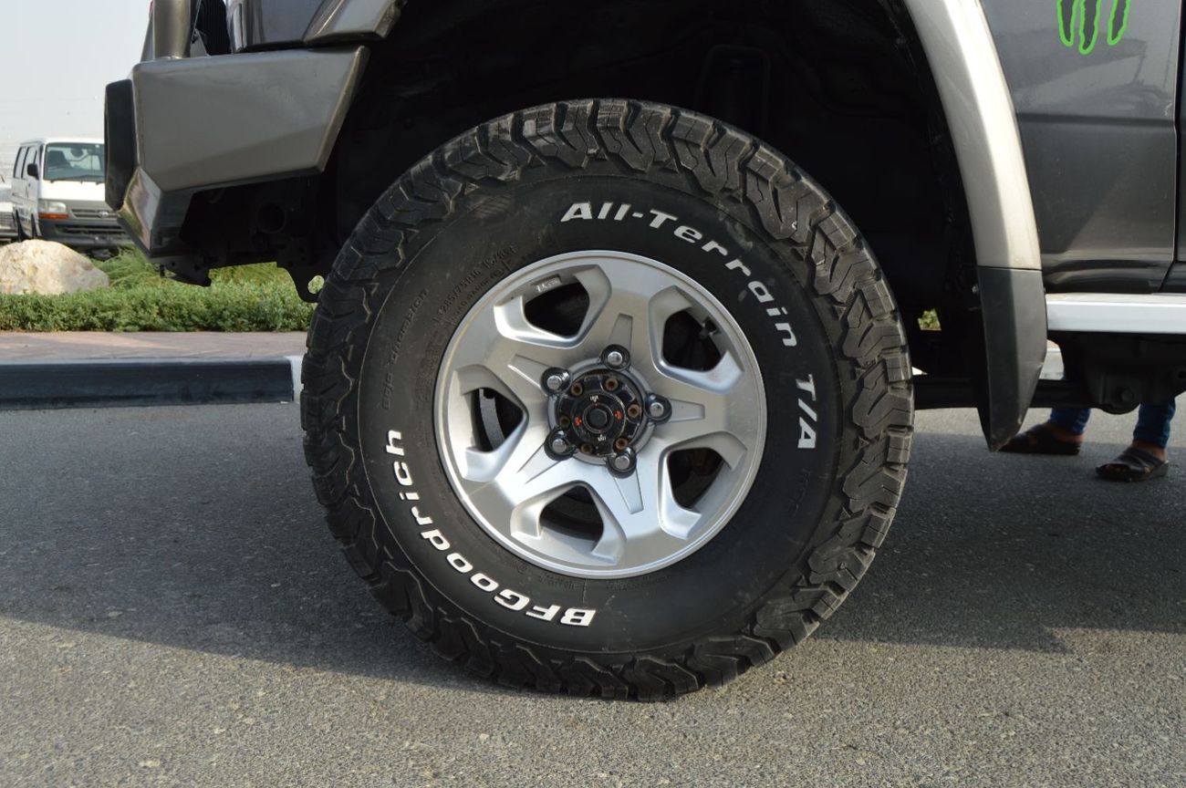 Toyota Land Cruiser Pick Up GX