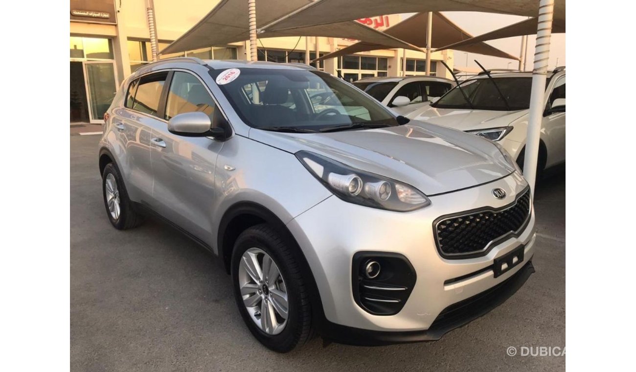 Kia Sportage 2016 GCC without accident very clean, inside and out, agency condition