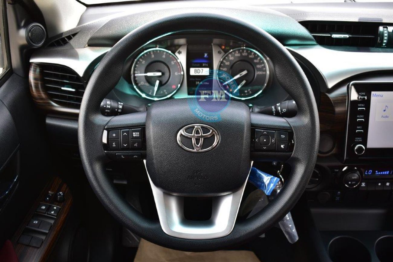 تويوتا هيلوكس Double Cab Pickup GLXS-V 2.4L Diesel 4WD 5 Seater Automatic