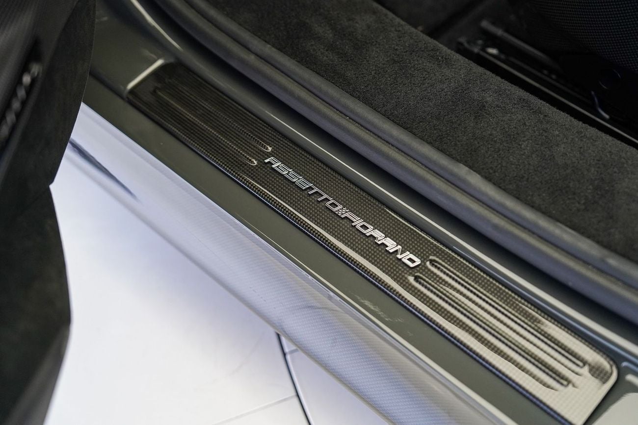 فيراري SF90 سبيدر ASSETTO FIORANO