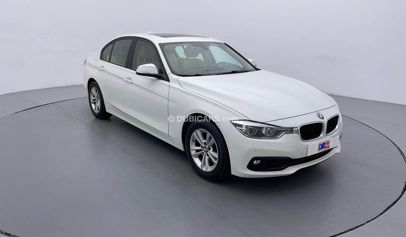 بي أم دبليو 318i EXCLUSIVE 1.5 | بدون دفعة مقدمة | اختبار قيادة مجاني للمنزل