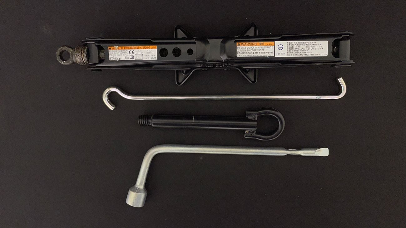 تويوتا كورولا XLI 1.6 | بدون دفعة مقدمة | اختبار القيادة في المنزل