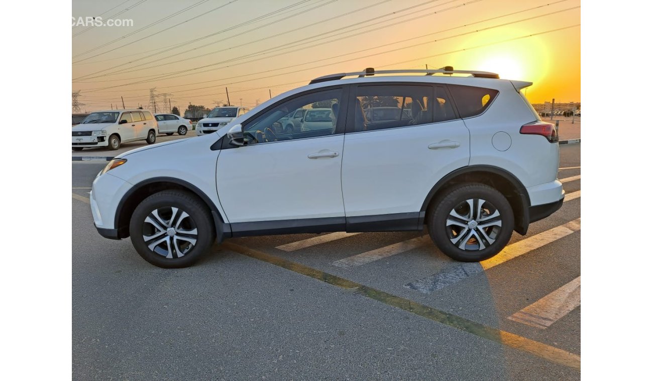 تويوتا راف ٤ TOYOTA RAV4 LE