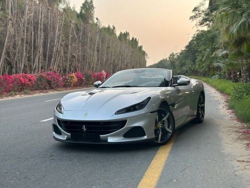 Ferrari Portofino 2022 Ferrari Portofino M | European Specs | 3.9L V8 Twin-Turbo | 612 HP | Hard Top | 18,000 KM | Per