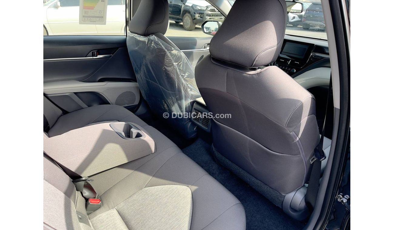 تويوتا كامري 2.5L Petrol, LE Basic , Black 2023MY