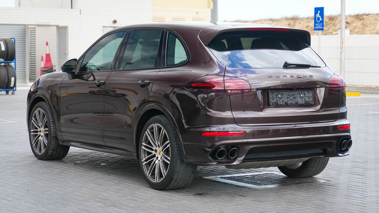 Porsche Cayenne GTS 4.8L