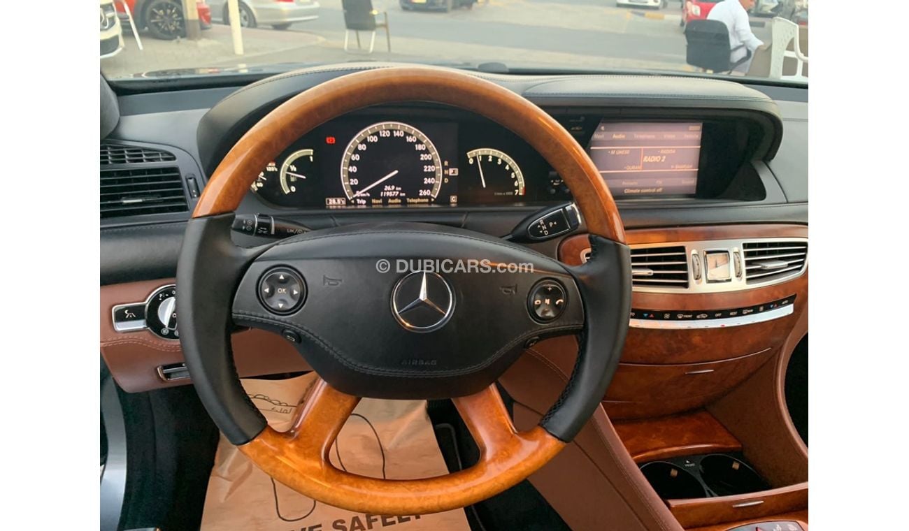 مرسيدس بنز CL 500 موديل 2007 خليجي فل مواصفات كراسي جلد ومثبت سرعه وتحكم كهربي كامل ونظام صوت ممتاز وكاميرا خلفيه