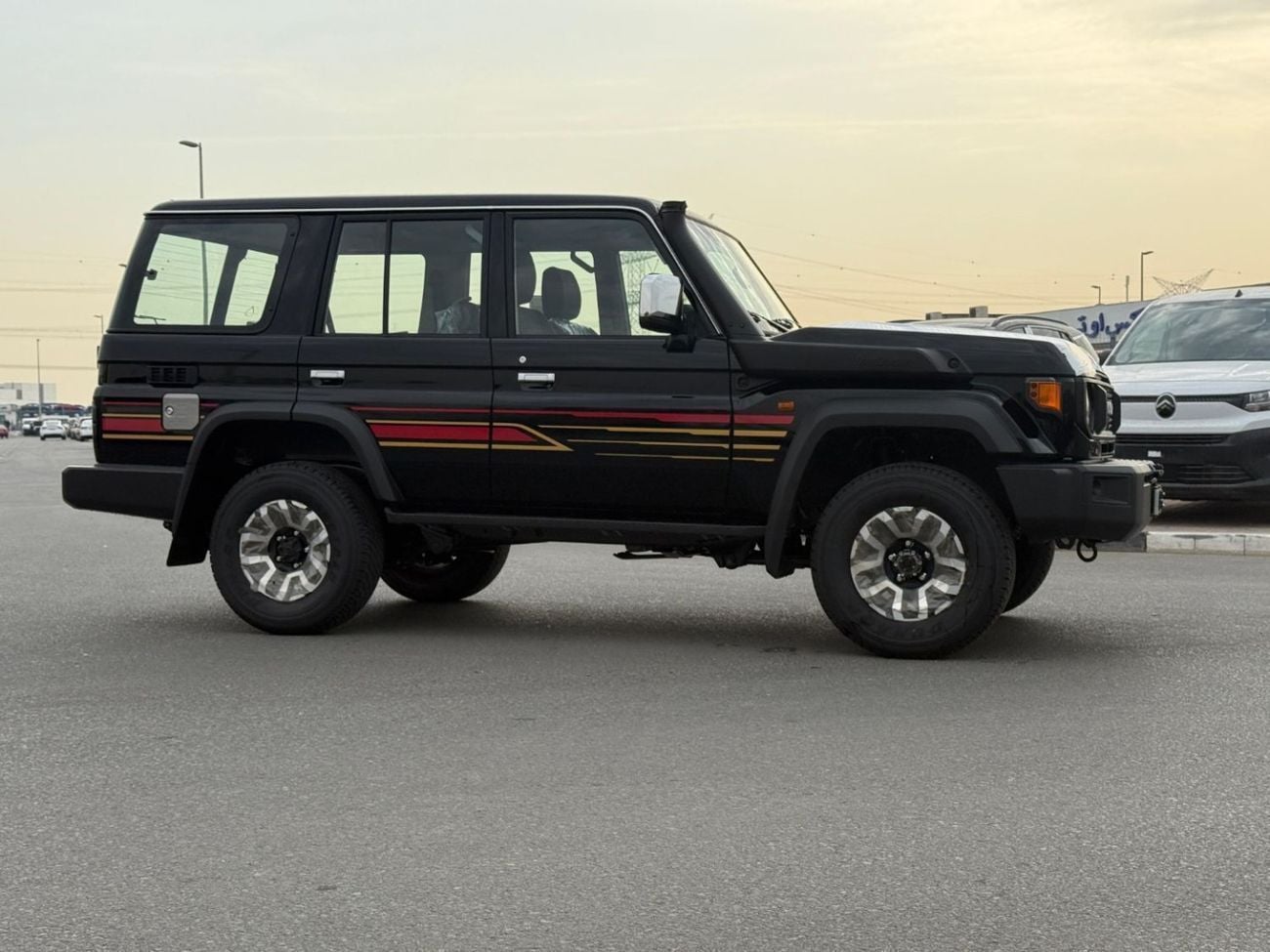 Toyota Land Cruiser S- DLX EXPORT ONLY - LC 76 LX.Z 4WD FULL OPTION 2.8 DIESEL