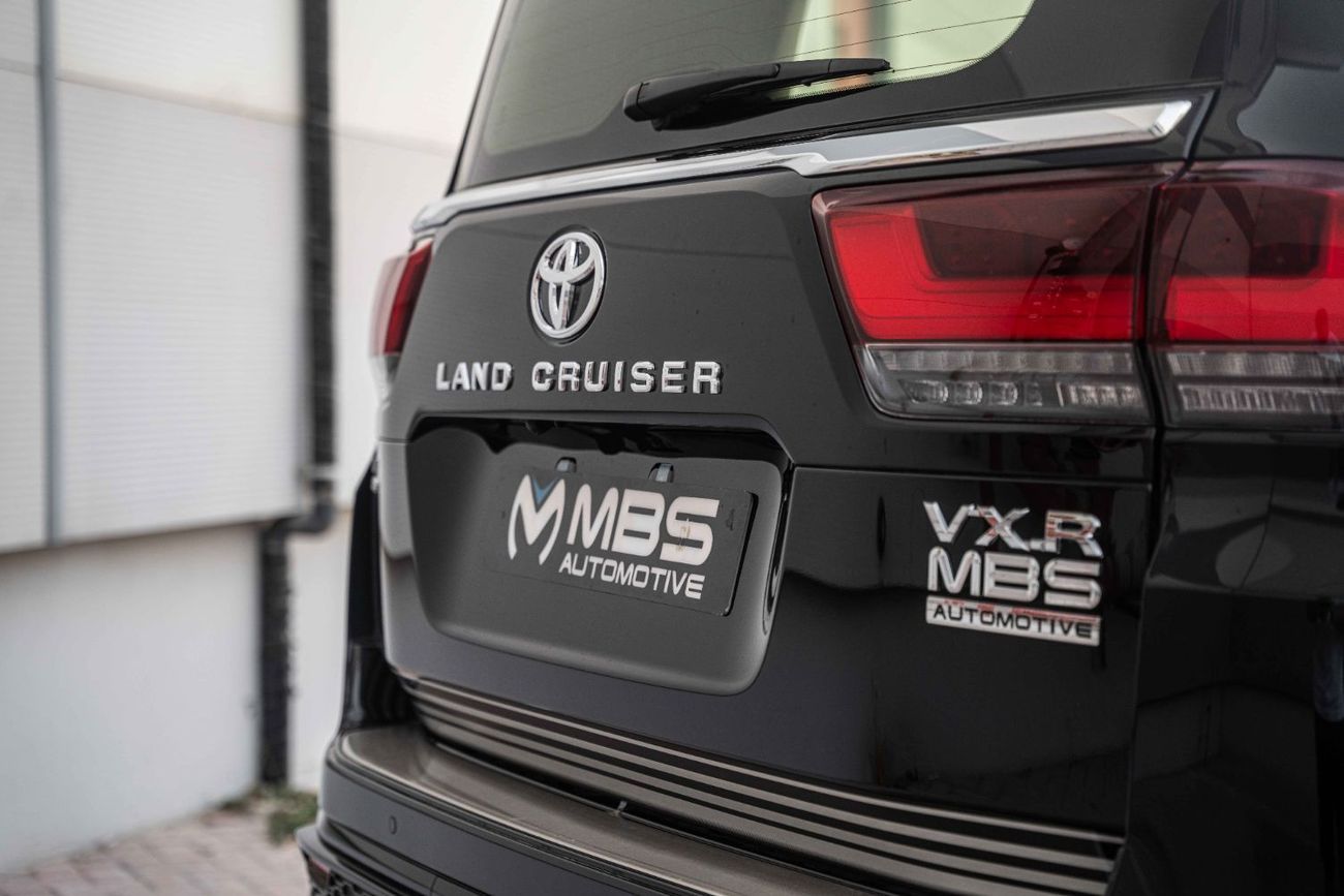 تويوتا لاند كروزر VXR 3.5L
