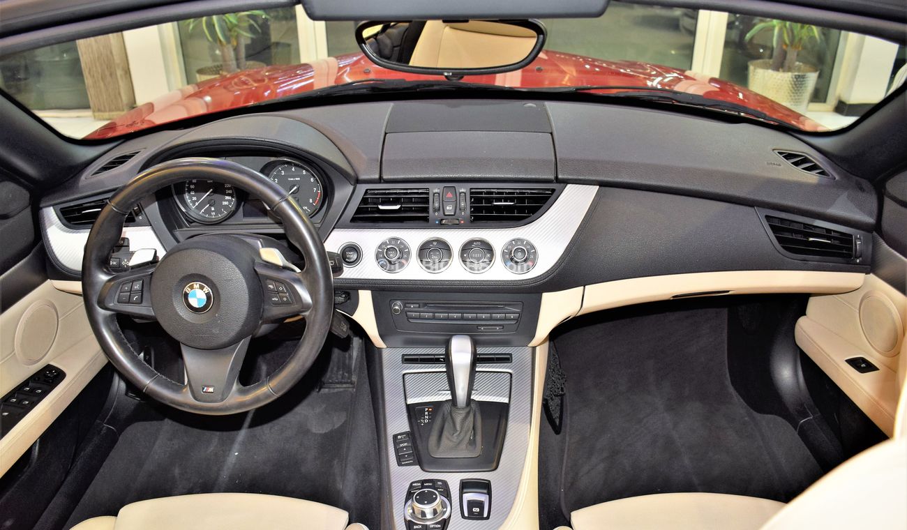 BMW Z4 AMAZING COLOR !!!  SDRIVE 23i 2012 Model Gcc specs