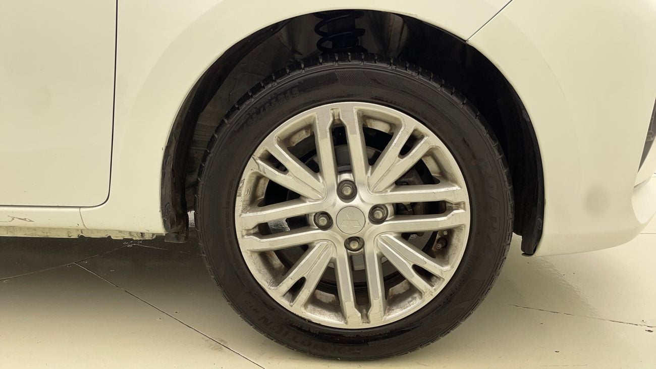 ميتسوبيشي اتراج GLX HIGHLINE 1.2 | بدون دفعة مقدمة | اختبار القيادة في المنزل