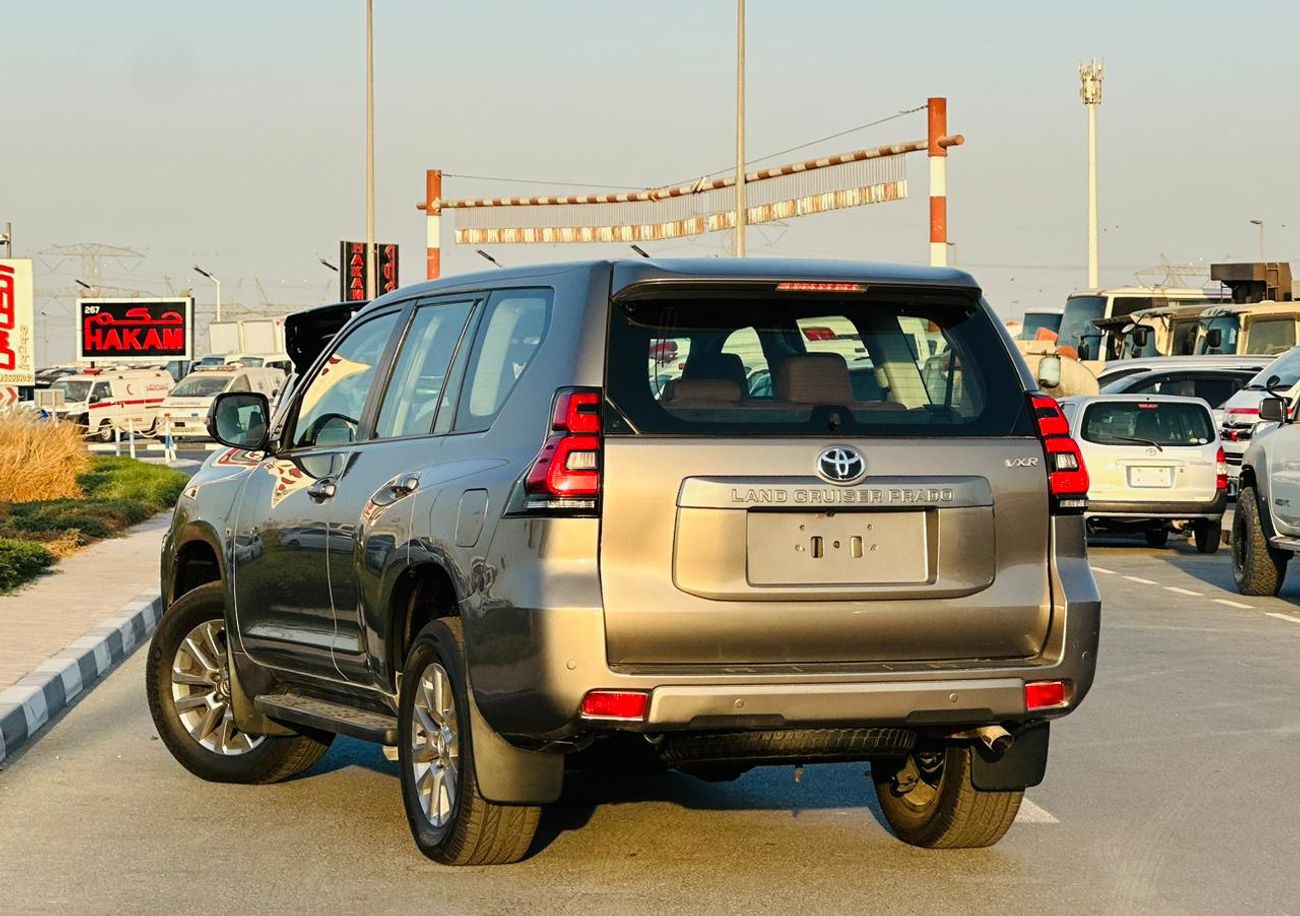 Toyota Prado VXR 2.7L AWD