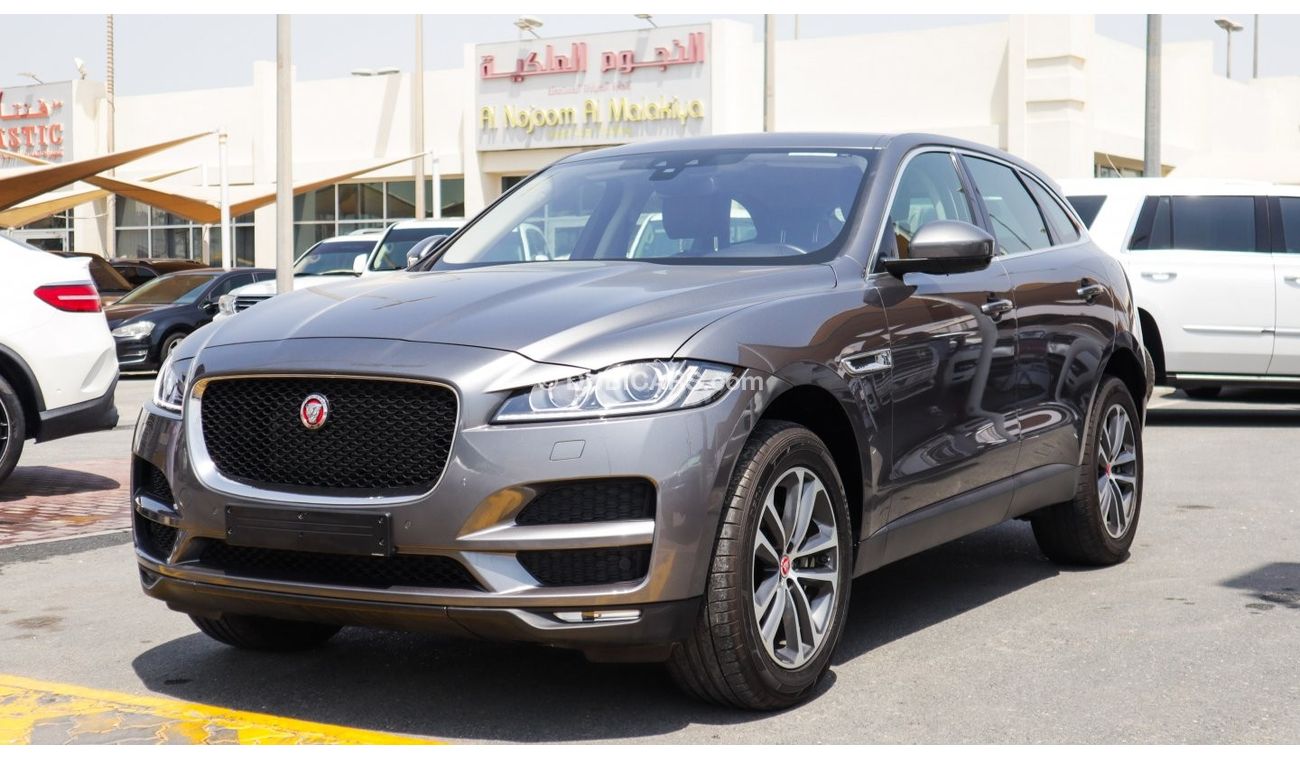 جاكوار F بيس