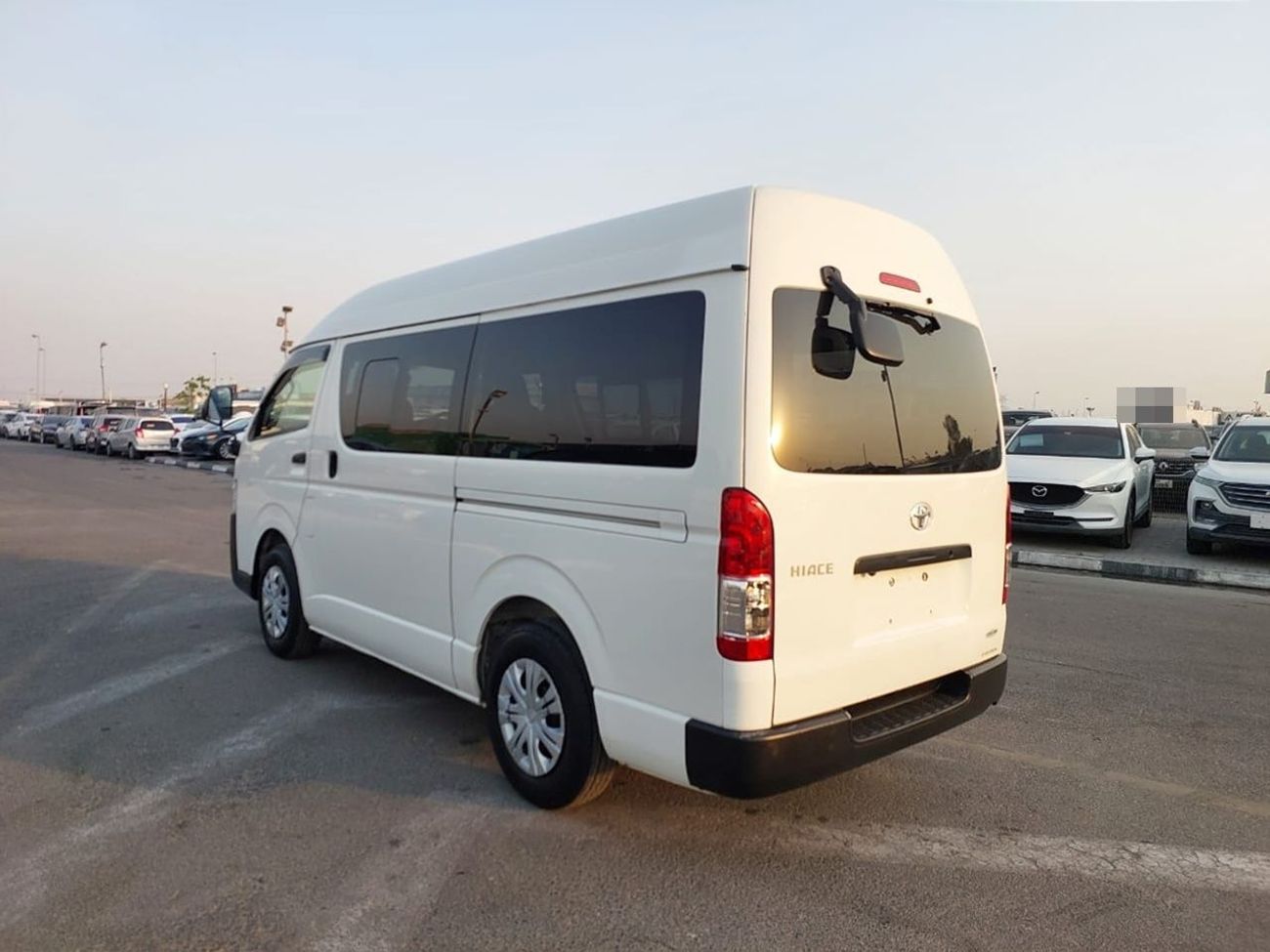 Toyota Hiace 2016 TOYOTA HIACE VAN RHD 3.0 L DIESEL AUTOMATIC (PM94354)