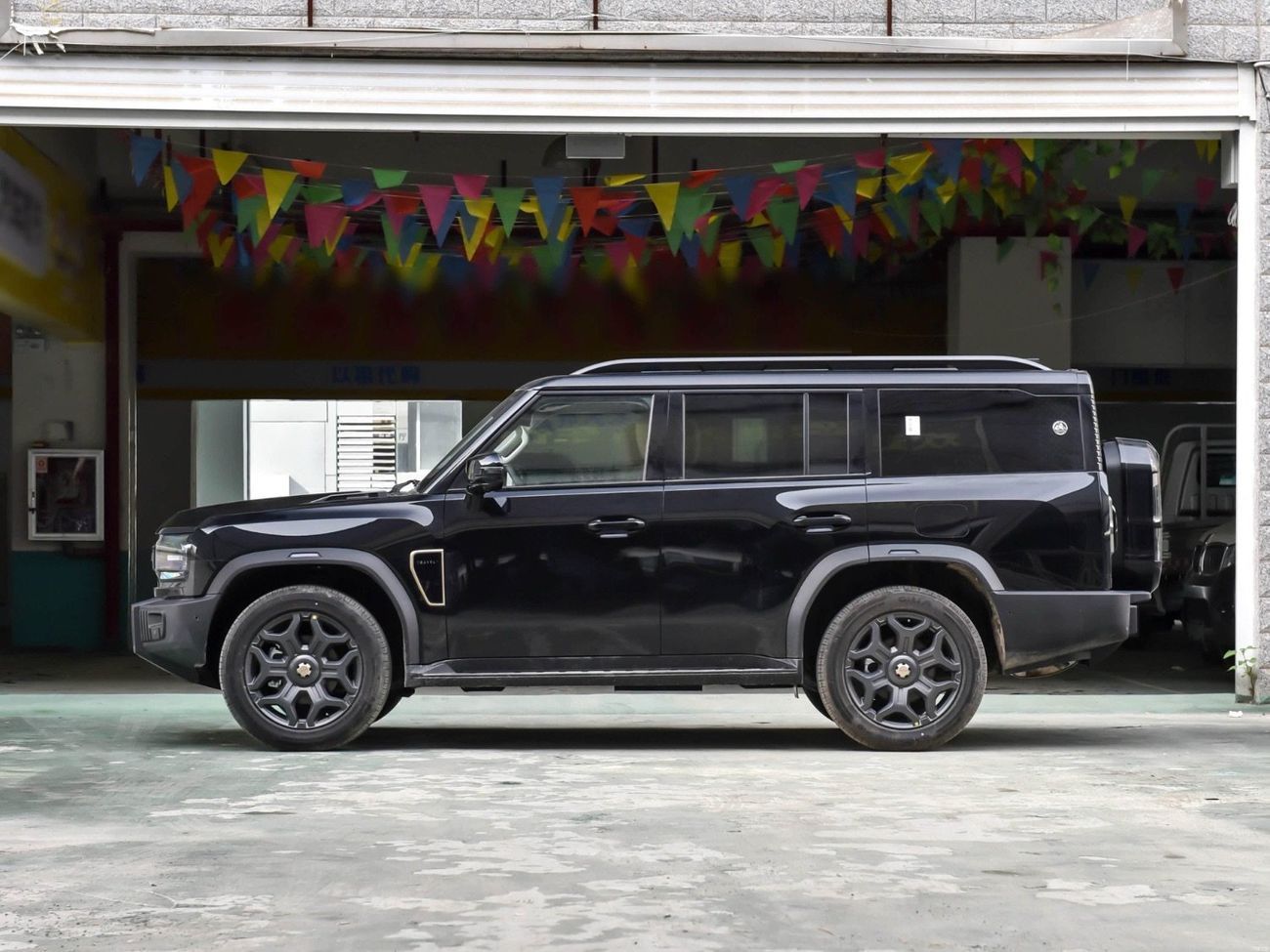 جيتور T2 7 seats Luxury T2 Full Option | 8-Speed Auto | 4WD (Off-Road Ready)