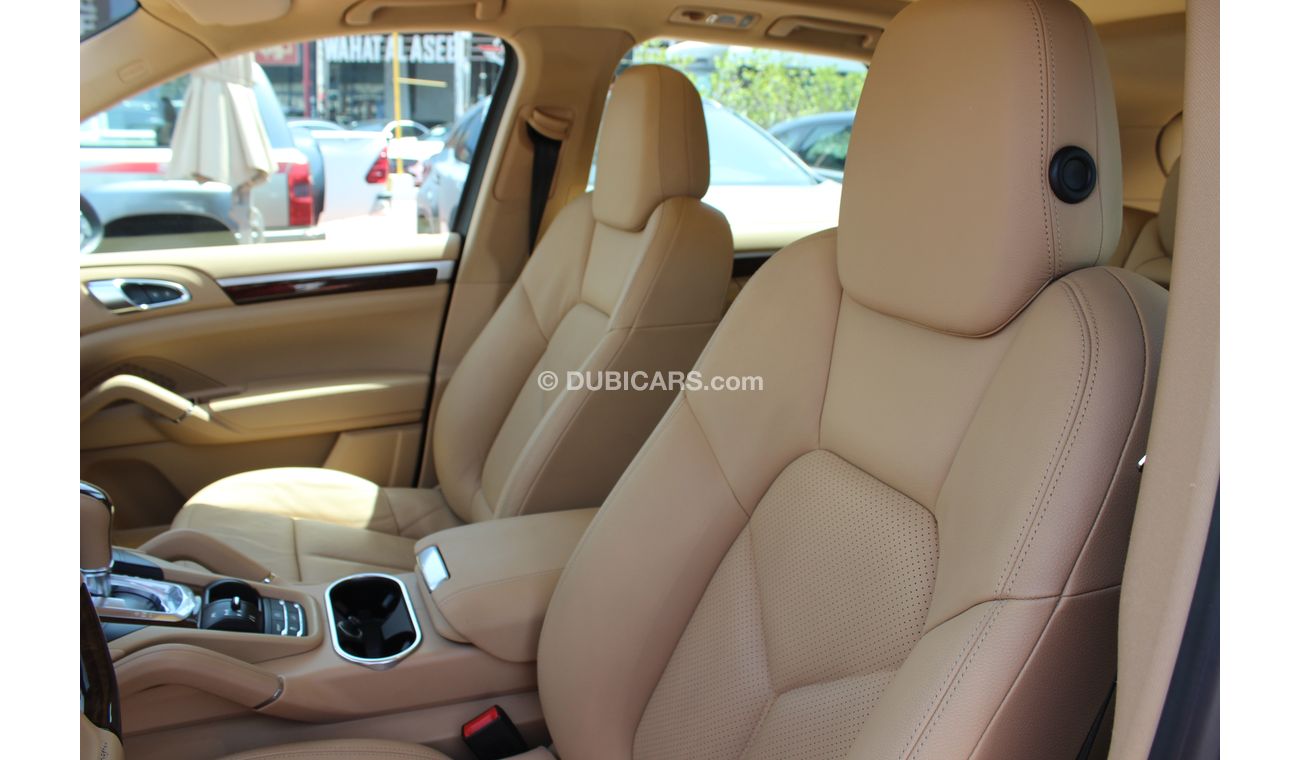 Porsche Cayenne (2013)