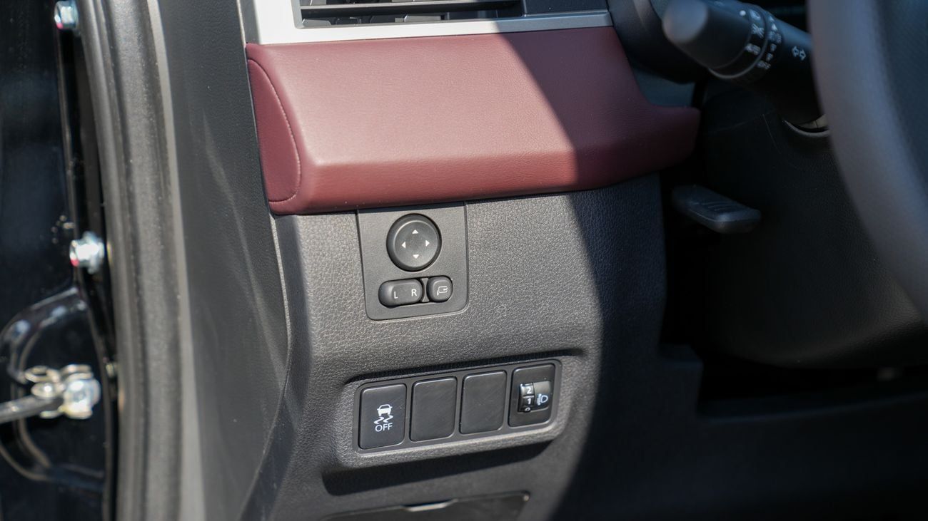 Mitsubishi Xpander Cross