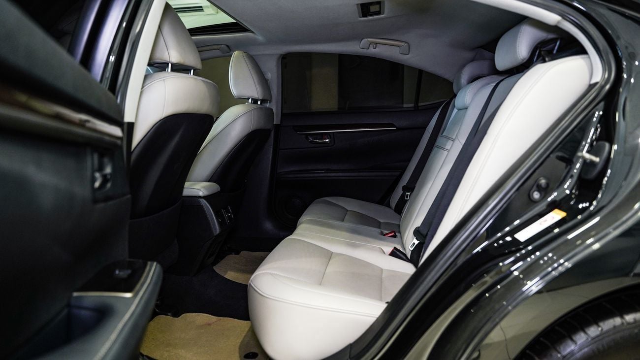 Lexus ES350 PLATINUM