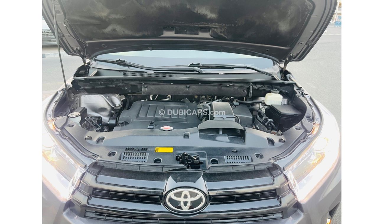 Toyota Highlander Xle AWD