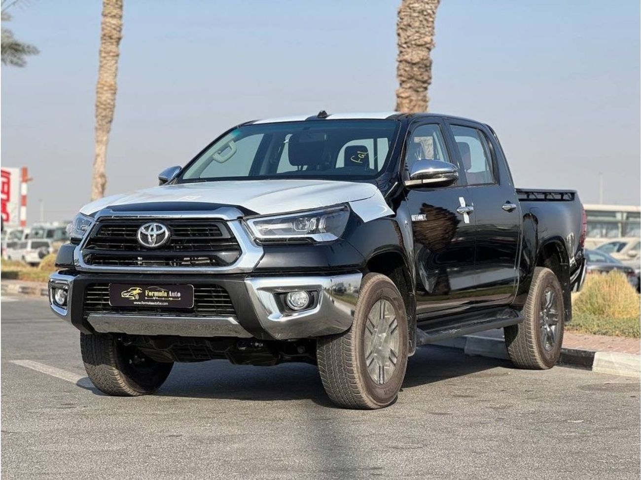 Toyota Hilux 2.7L PTR A/T // 2024 // MID HIGH OPTION WITH  SEATS VENTILATION , LED LIGHT , POWER WINDOWS // SPECI