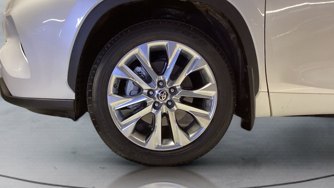 Toyota Highlander 2.5 VXR HEV 4WD CVT AUTO | Guaranteed Warranty | 0 Down Payment