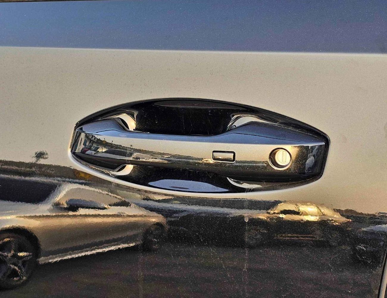 Nissan Patrol SE PLATINUM / 3.8L V6 / PWR SEATS WITH 360* CAMERA / HEADUP DISPLAY / FULL OPTION (CODE # SE PLATINU