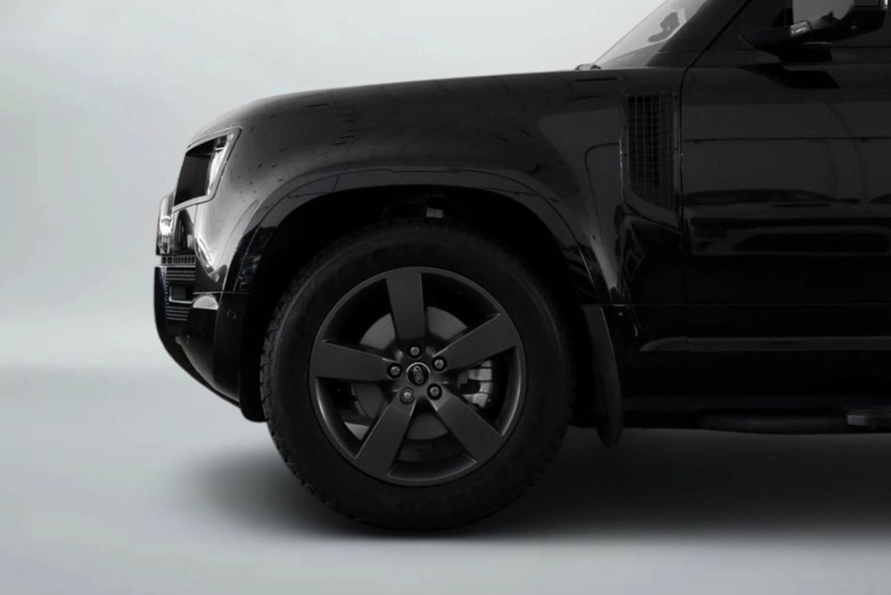 لاند روفر ديفندر P300 110 X-Dynamic SE 2.0L (5 Seater)