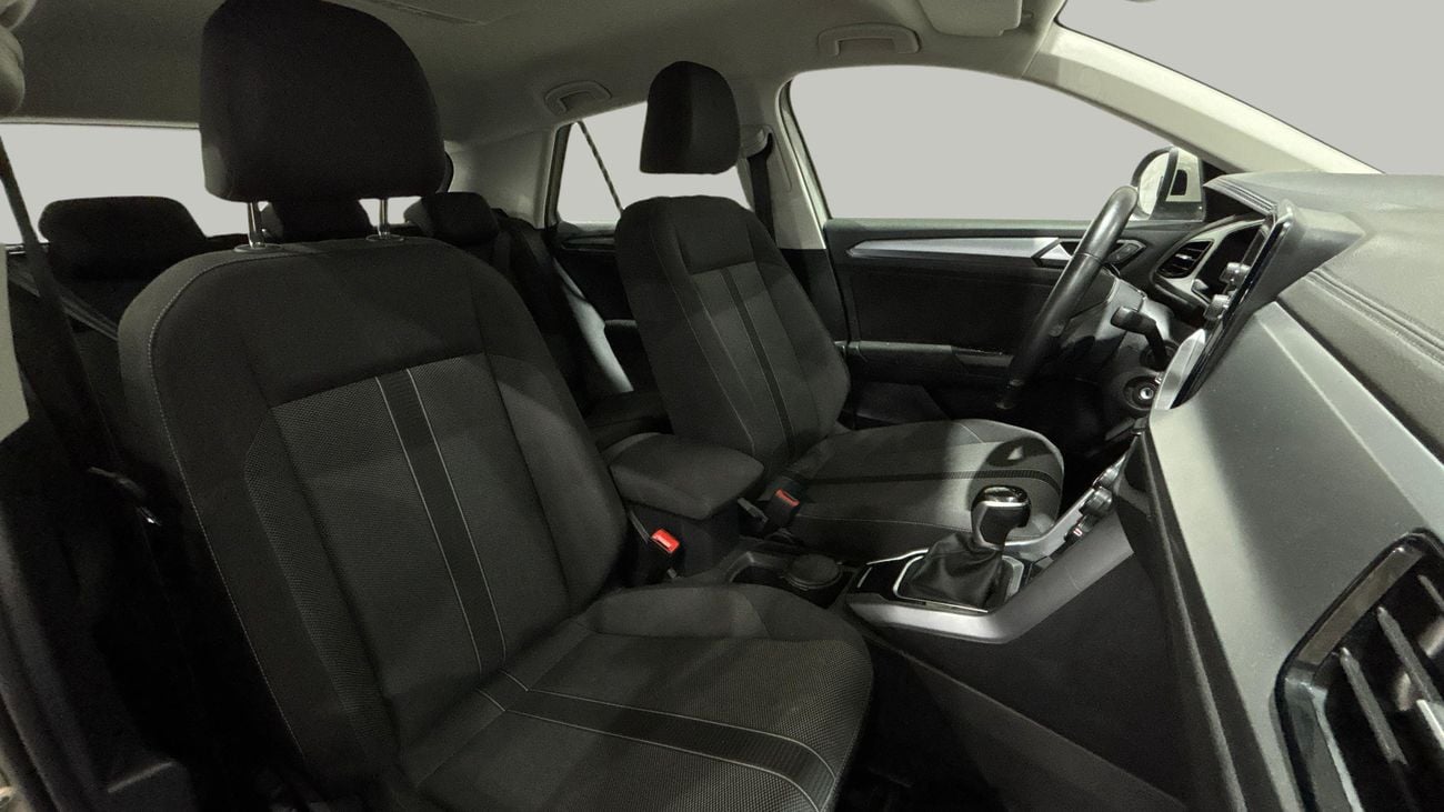 Volkswagen T-ROC LIFE 2024 | AED 1003/Month | 0 DP | 30 Day Return | Warranty | Service History
