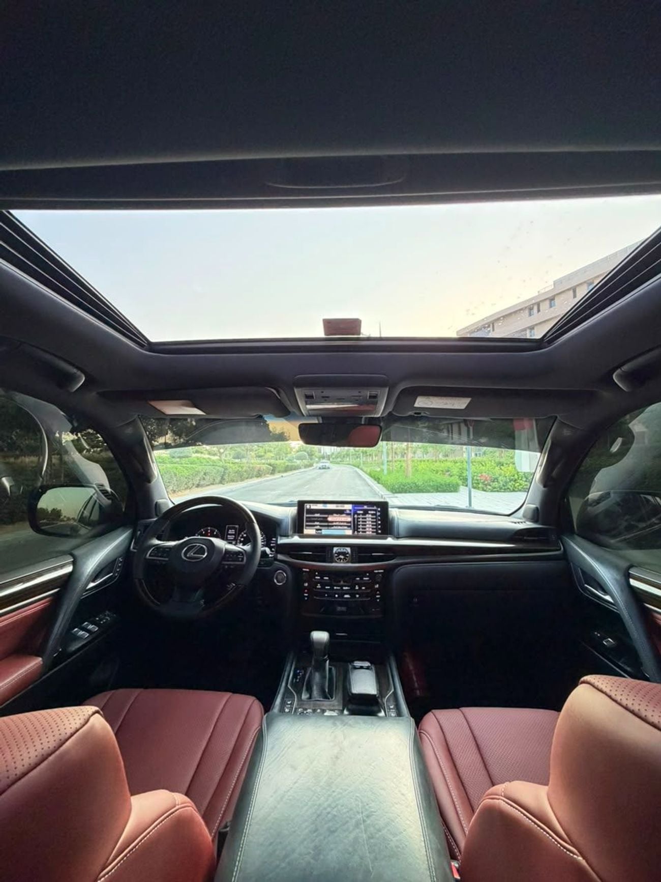 Lexus LX570 SPORT PLUS