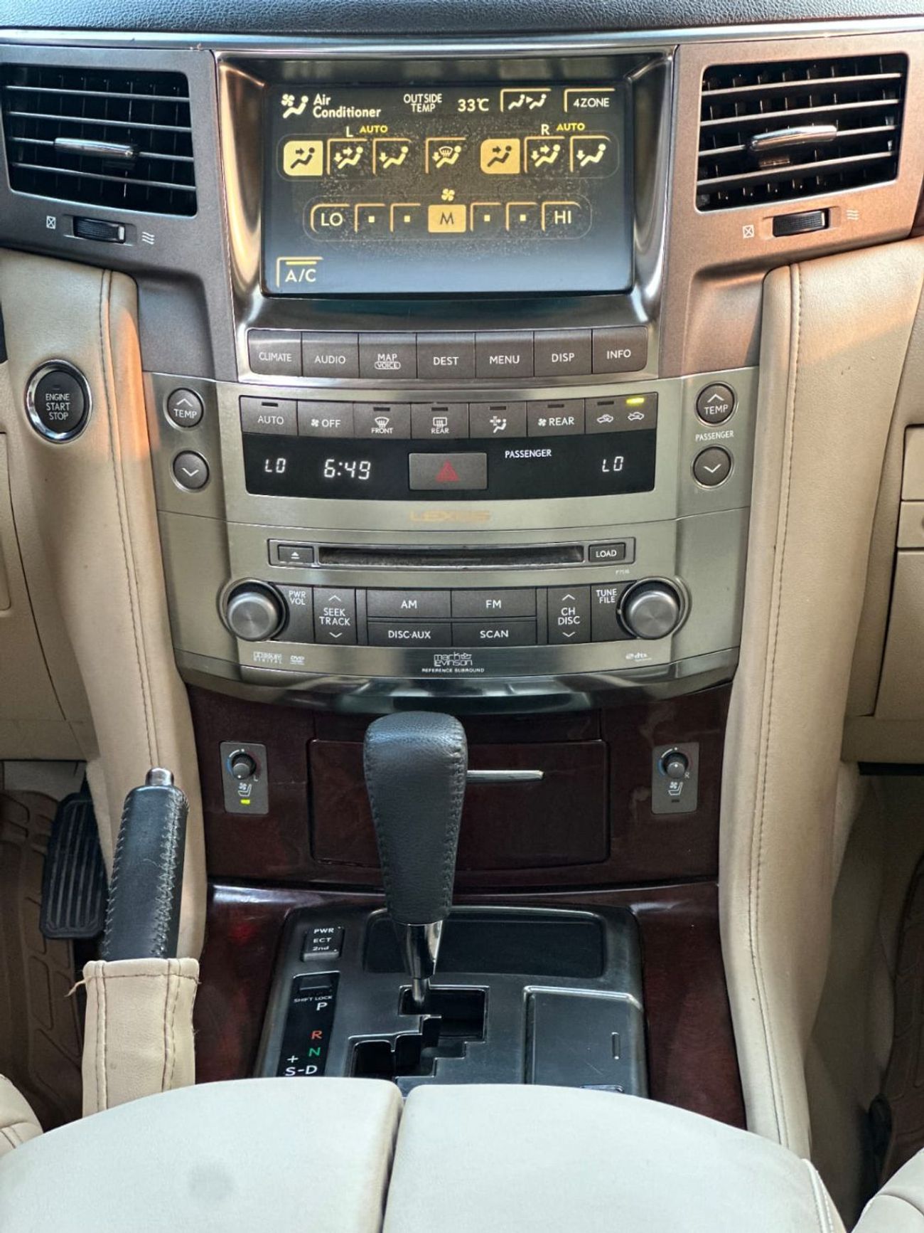 Lexus LX 570