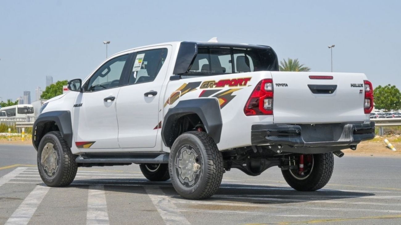 Toyota Hilux Toyota Hilux GR Sport - 2.8L - DSL - White - 2024 (Export)