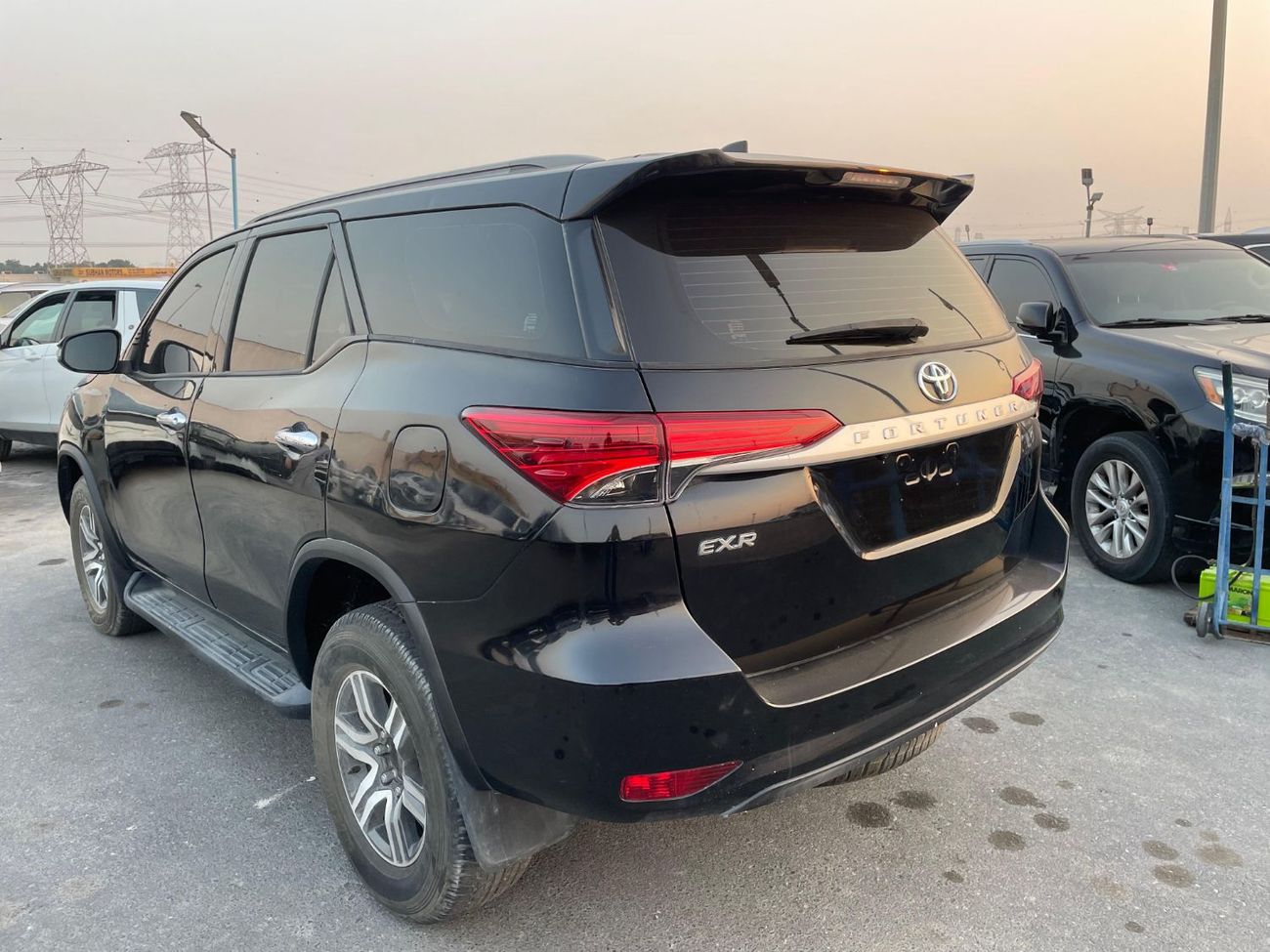 Toyota Fortuner EXR 2.7L (160 HP)