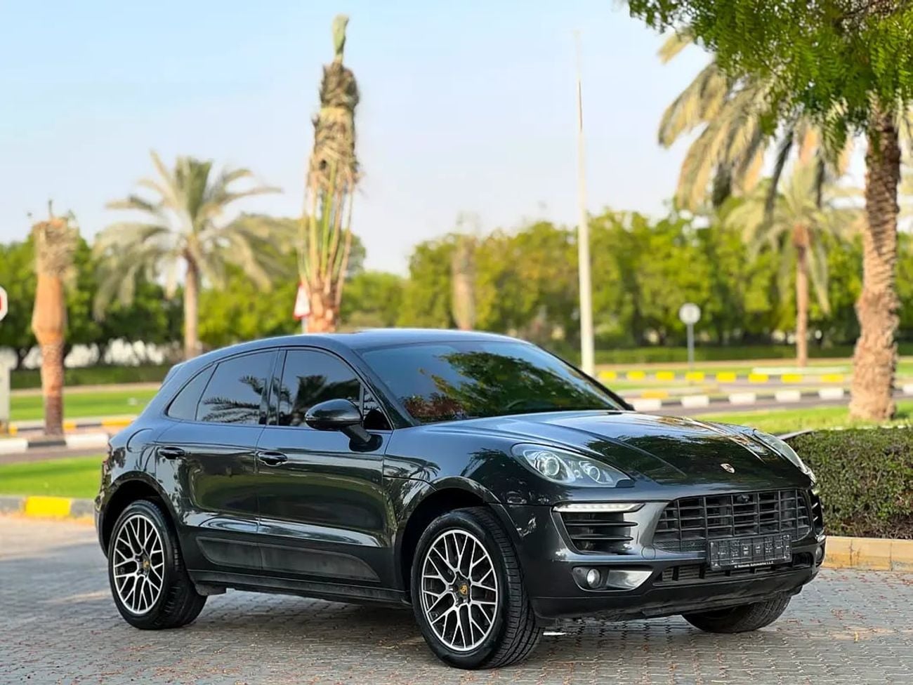 Porsche Macan S | GCC Specs | Low Mileage