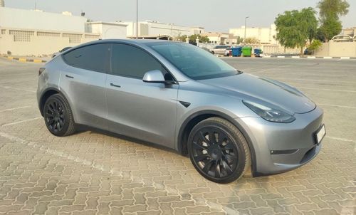 Tesla Model Y long range dual motor