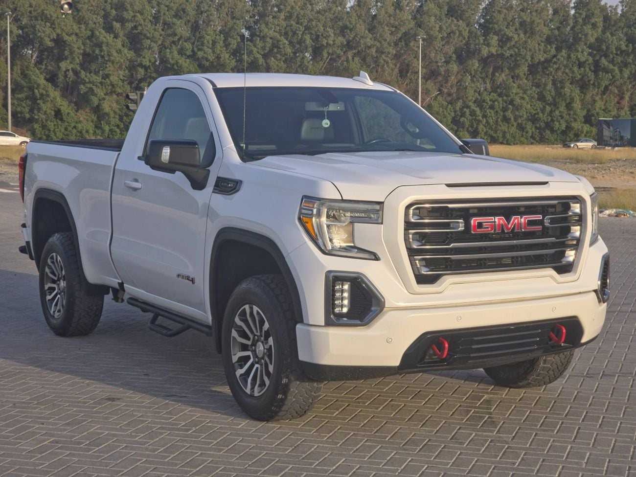 GMC Sierra 1500 REG/CAB AT4