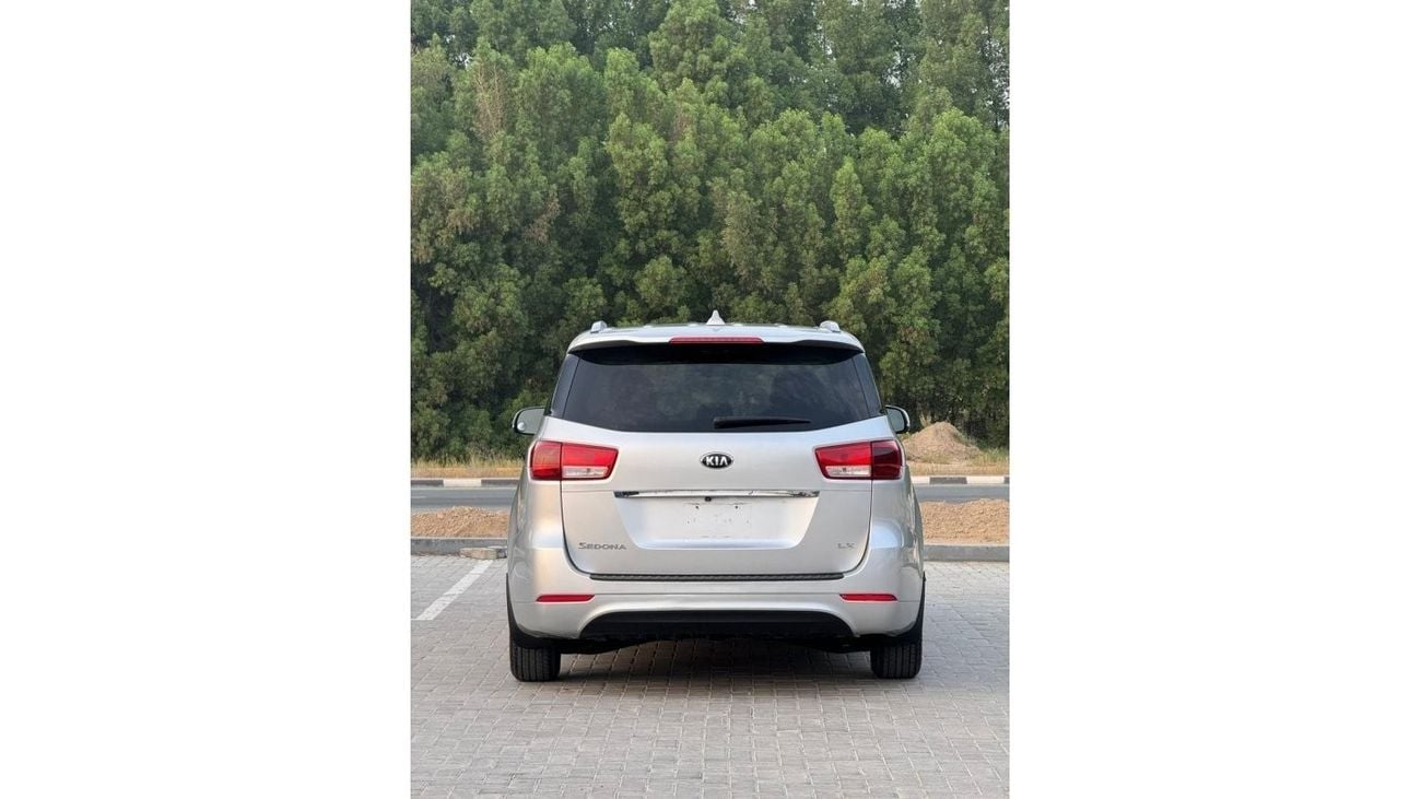 Kia Sedona KIA SEDONA 2016 MODEL AMERICAN