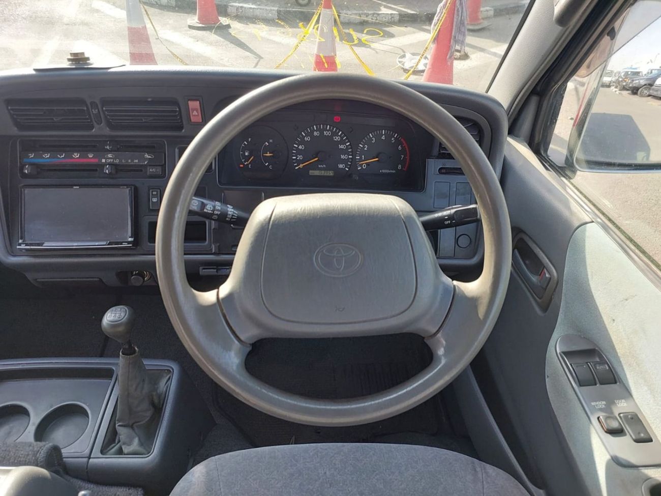 Toyota Hiace TOYOTA HIACE VAN RHD 2003 MODEL 2.0 L PETROL MANUAL(PM12008)