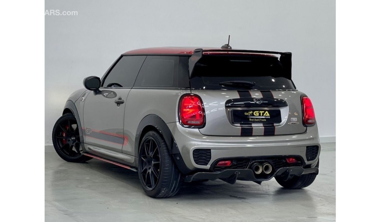 Mini John Cooper Works 2020 Mini Cooper JCW, Mini Warranty 2023, Mini Service Contract 2023, Low Kms, GCC