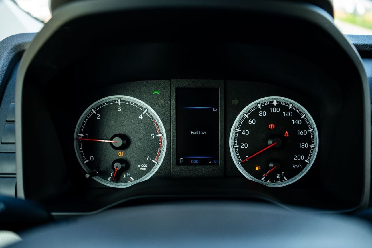 تويوتا هاياس Toyota Hiace High Roof New shape Black pumber 2.8L M/T DIESEL 2026 MODEL Manage Ad