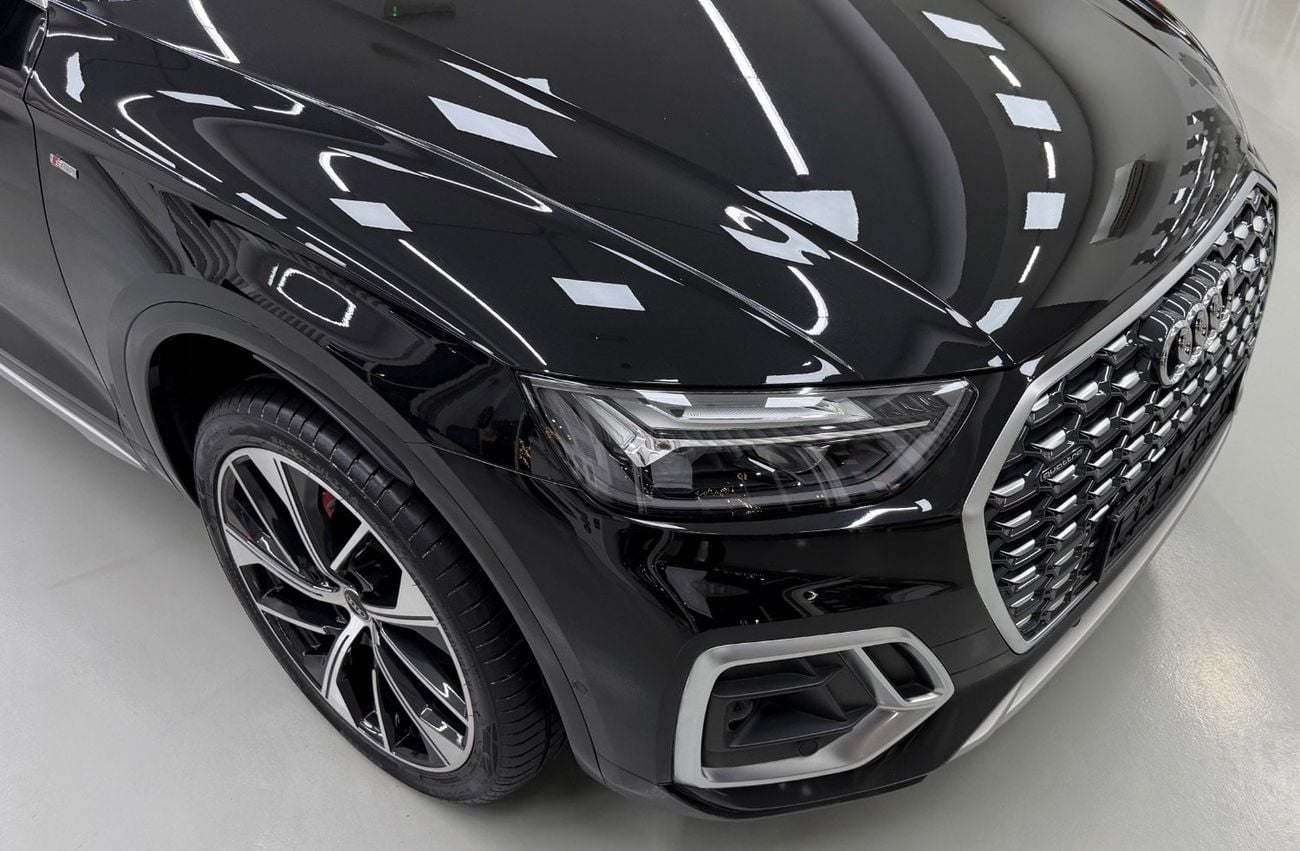 أودي Q5 45 TFSI Quattro Sport 2.0L